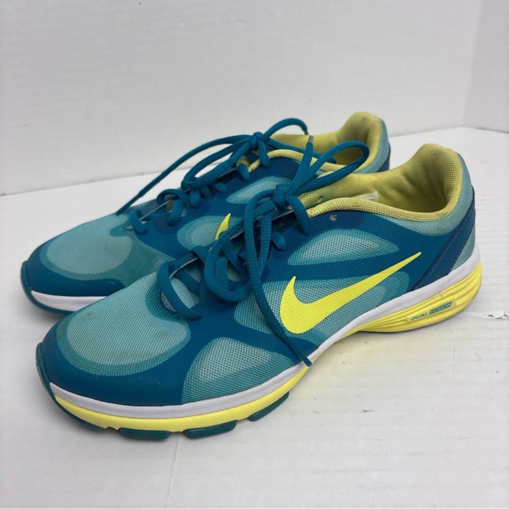 Nike Women 7.5 Sneakers 443837-400 Dual Fusion TR Running Shoes Teal Yellow
